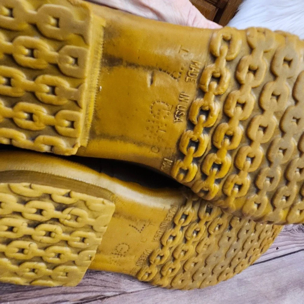 Vintage LL Bean Maine Hunting Shoe Duck Boots Tan Brown Leather Ankle Mens 7 USA